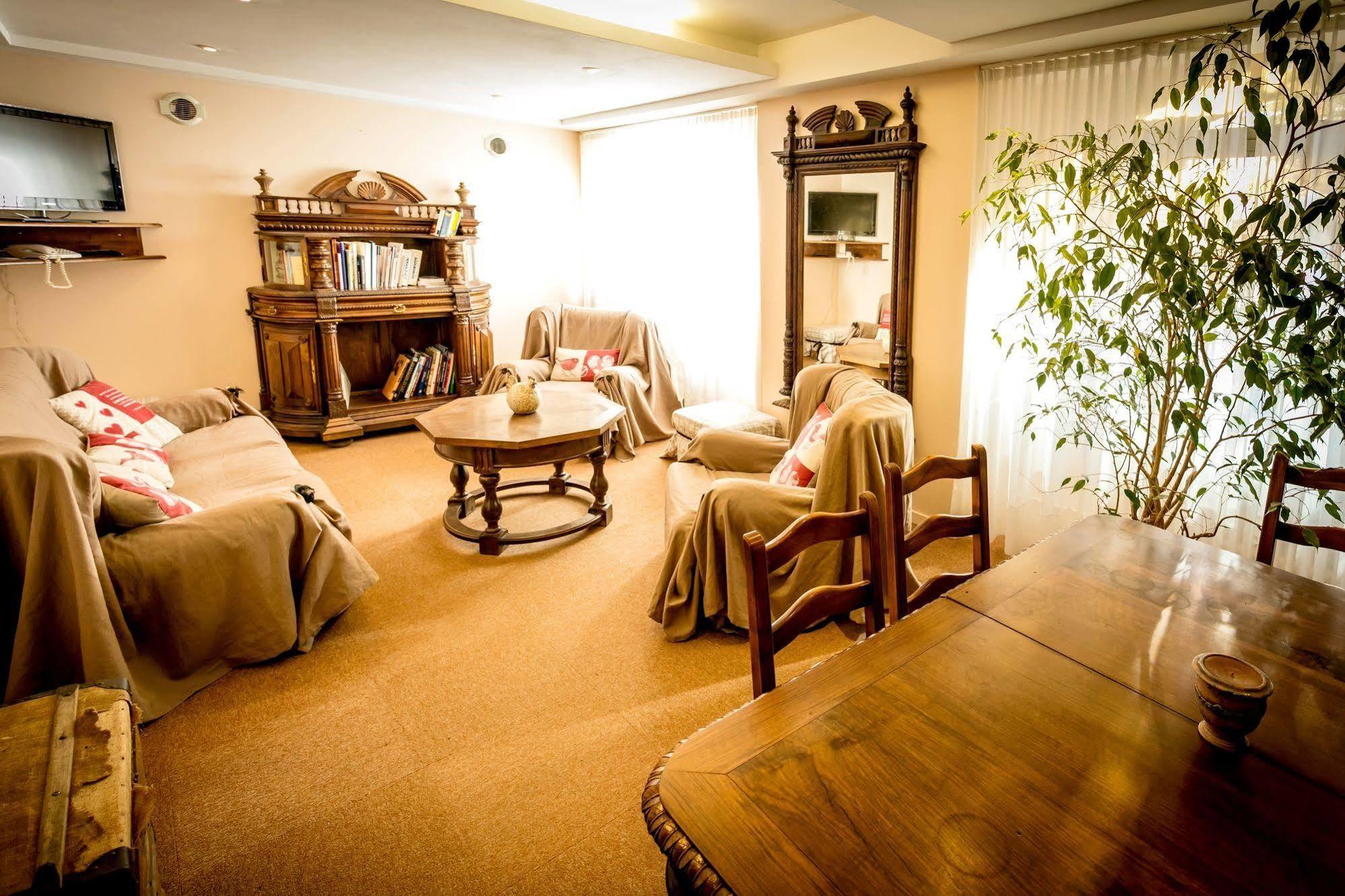 Hotel Restaurant De La Poste Et La Grange Detente, Espace Bien-Etre Châteauneuf-de-Randon Dış mekan fotoğraf